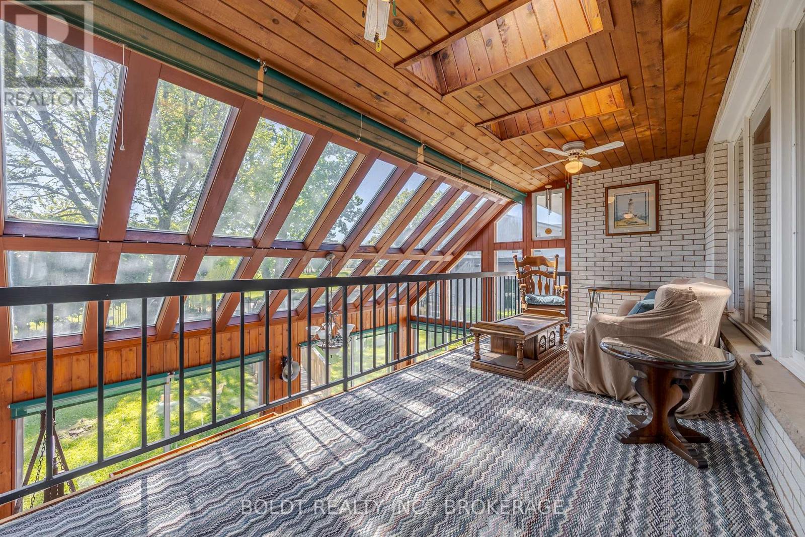 2010 Hansler Street, Pelham, Ontario  L0S 1M0 - Photo 17 - X12536914