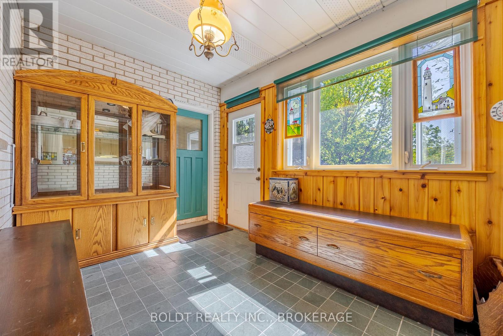 2010 Hansler Street, Pelham, Ontario  L0S 1M0 - Photo 23 - X12536914