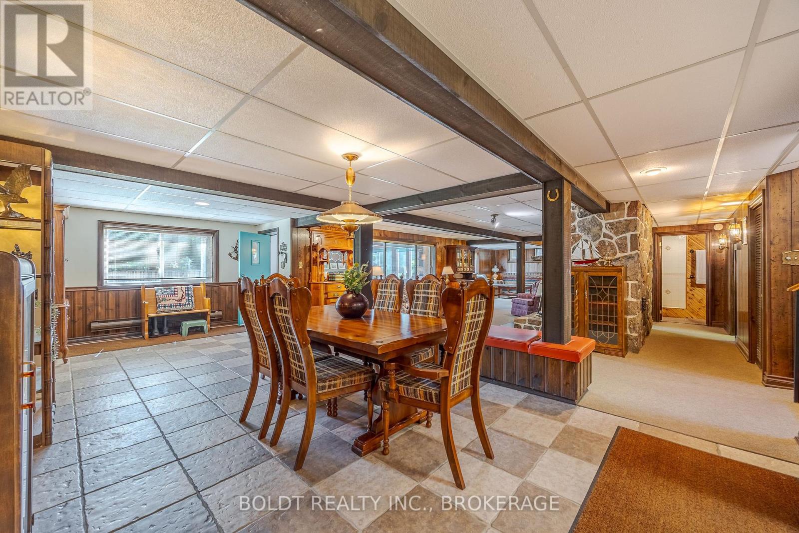 2010 Hansler Street, Pelham, Ontario  L0S 1M0 - Photo 31 - X12536914