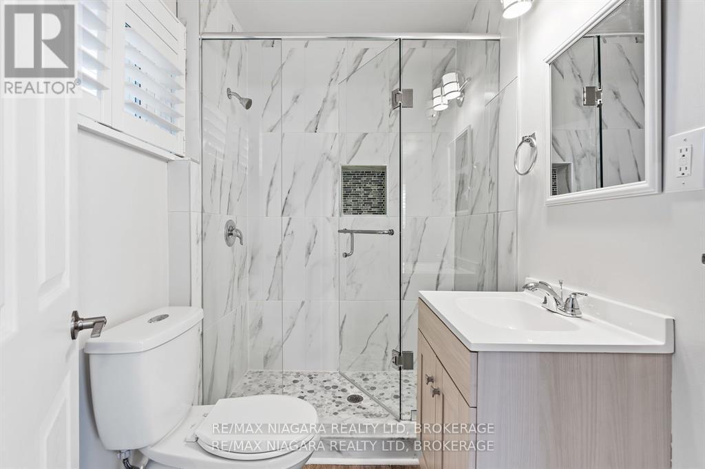 28 Fielden Avenue, Port Colborne, Ontario  L3K 4S9 - Photo 12 - X12537936