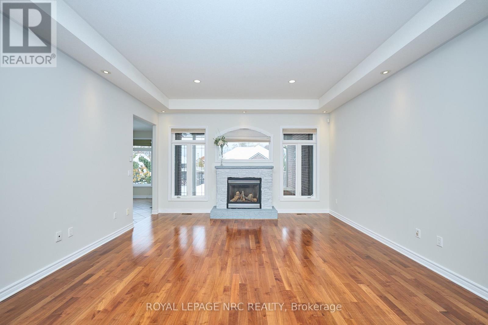 45 Timber Creek Crescent, Pelham, Ontario  L3E 0P3 - Photo 19 - X12538118