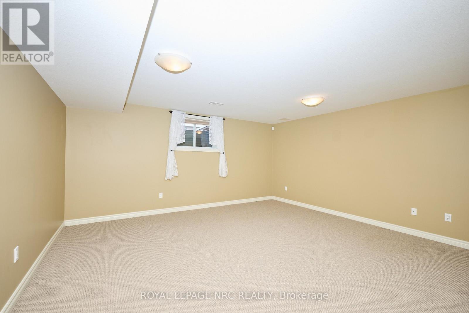 45 Timber Creek Crescent, Pelham, Ontario  L3E 0P3 - Photo 45 - X12538118