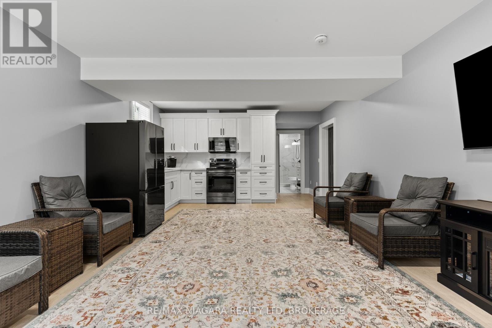 3 Fedorkow Lane, Niagara-On-The-Lake, Ontario  L0S 1P0 - Photo 32 - X12539162