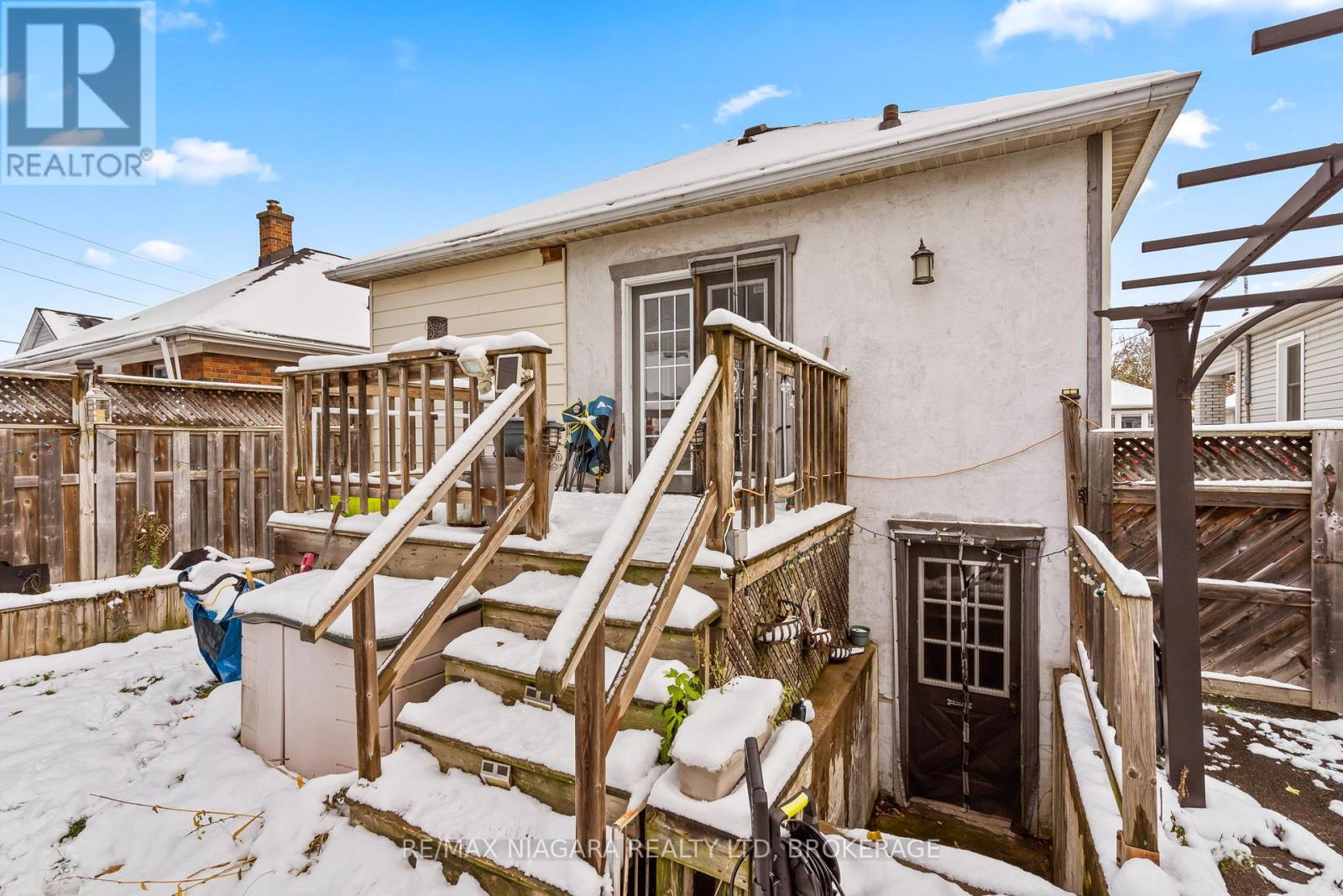 53 Marquis Street, St. Catharines, Ontario  L2R 4Y7 - Photo 23 - X12540280