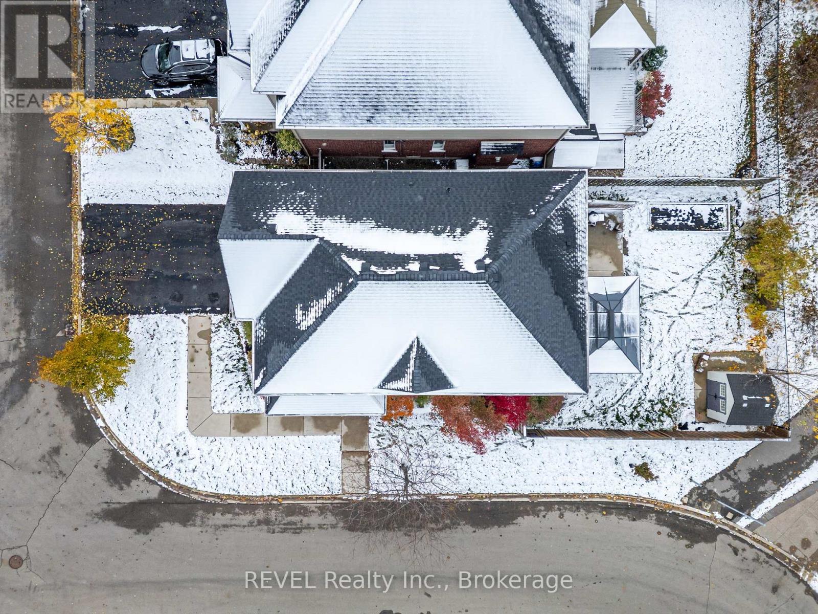 29 Springbreeze Heights, Hamilton, Ontario  L8E 0A4 - Photo 46 - X12540882