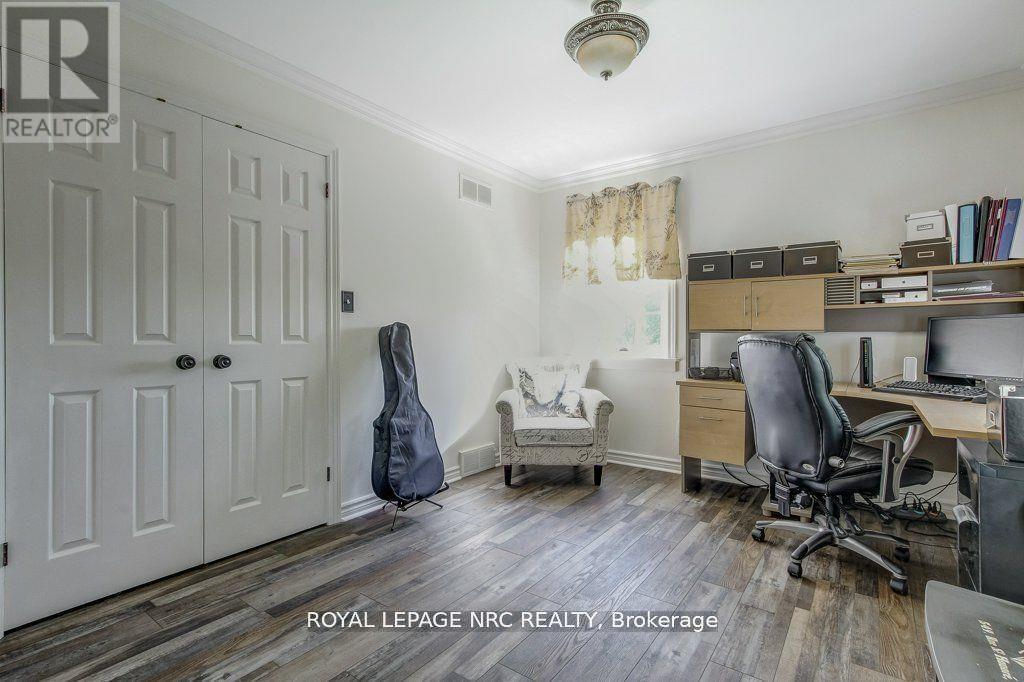 20 Dumfries Street, Niagara-On-The-Lake, Ontario  L0S 1J0 - Photo 19 - X12540954