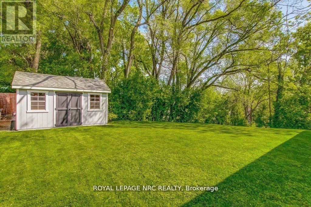 20 Dumfries Street, Niagara-On-The-Lake, Ontario  L0S 1J0 - Photo 31 - X12540954