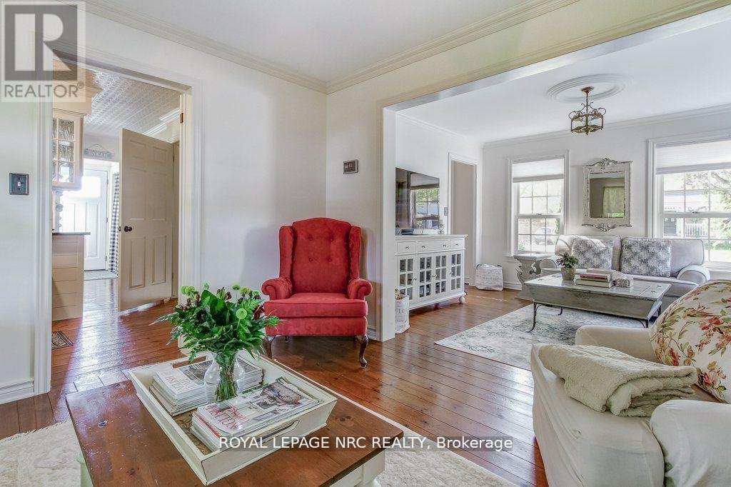 20 Dumfries Street, Niagara-On-The-Lake, Ontario  L0S 1J0 - Photo 9 - X12540954