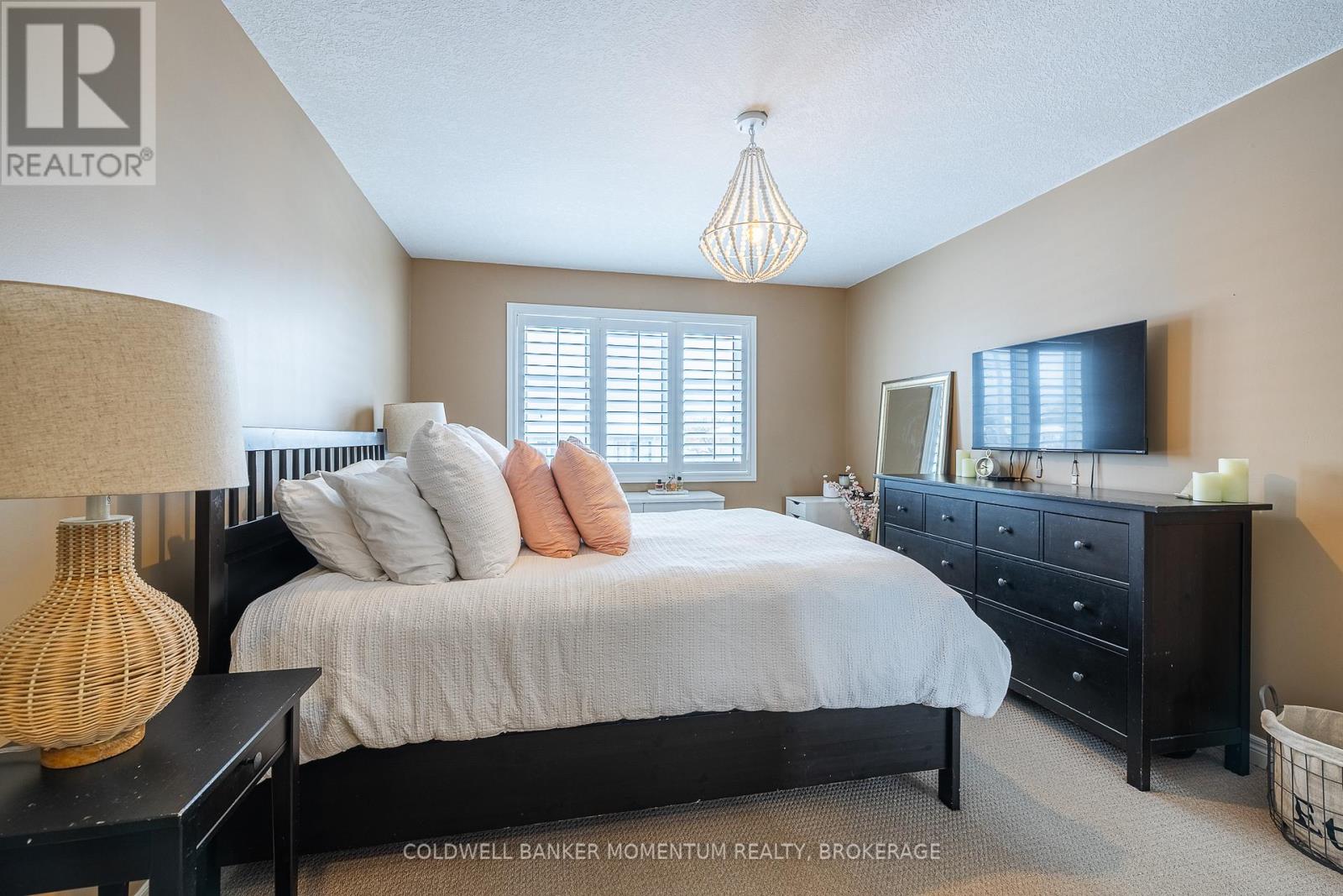 19 Kenmar Court, St. Catharines, Ontario  L2P 0E4 - Photo 24 - X12540990