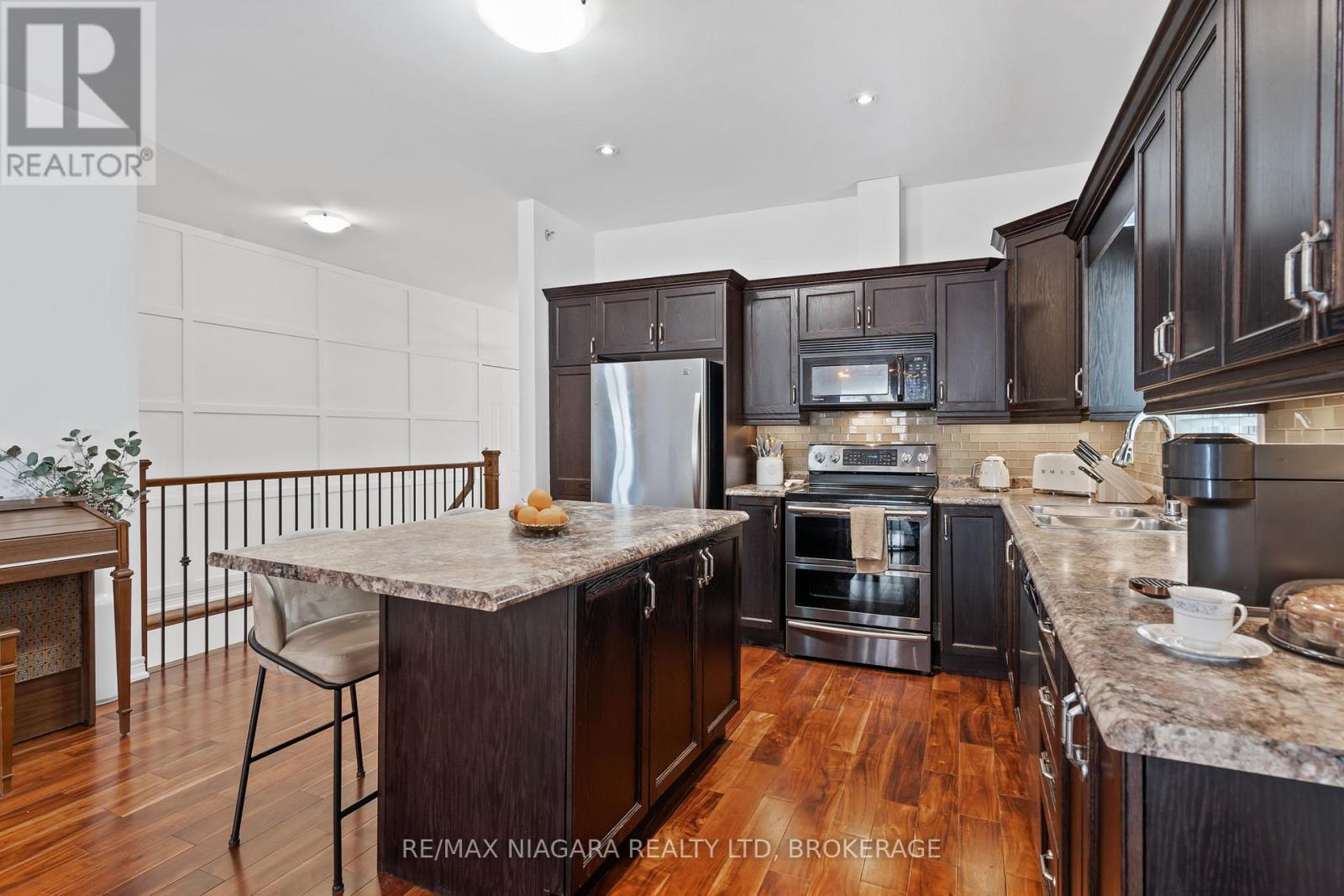 13 Corbin Street, St. Catharines, Ontario  L2P 0C2 - Photo 11 - X12541164