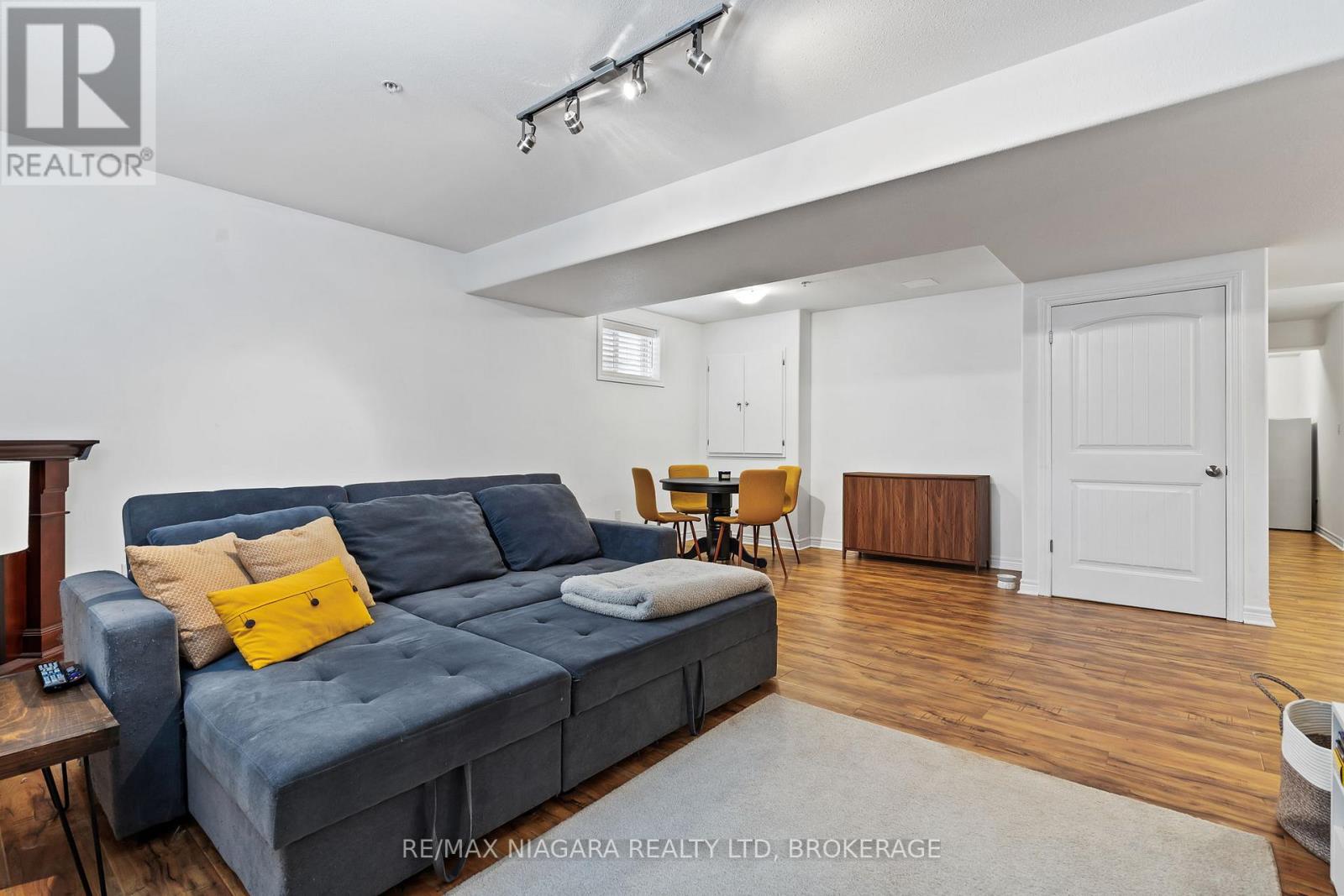 13 Corbin Street, St. Catharines, Ontario  L2P 0C2 - Photo 29 - X12541164