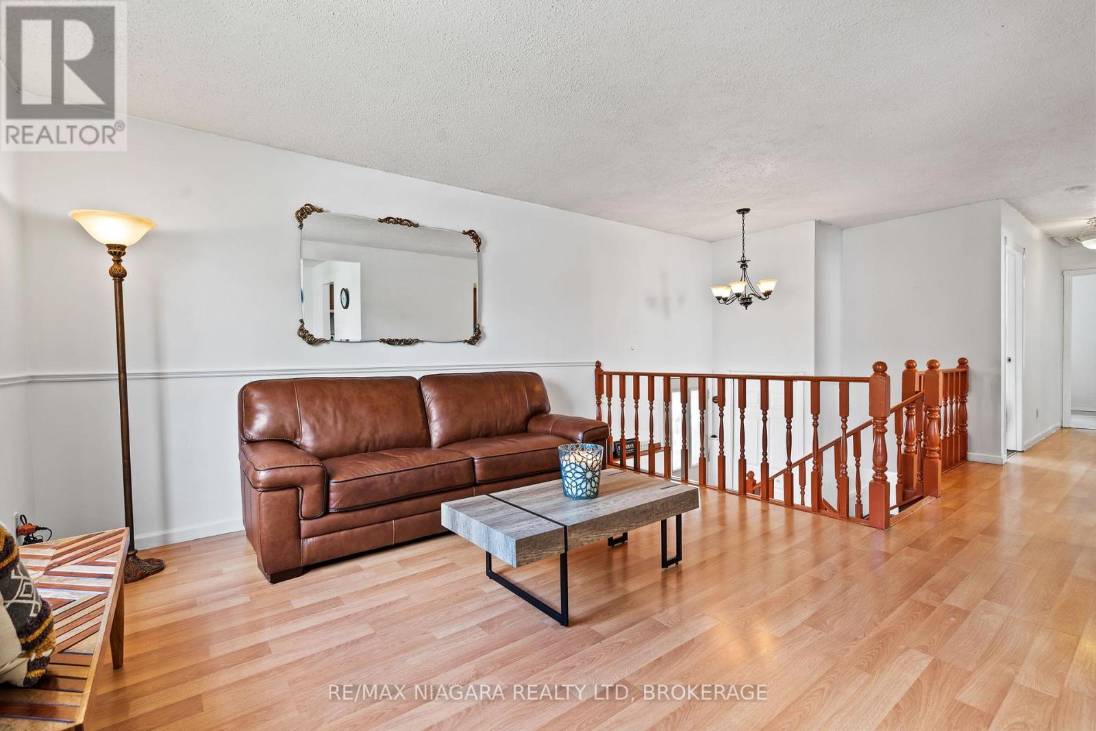 343 Helen Street, Fort Erie, Ontario  L0S 1B0 - Photo 14 - X12541518