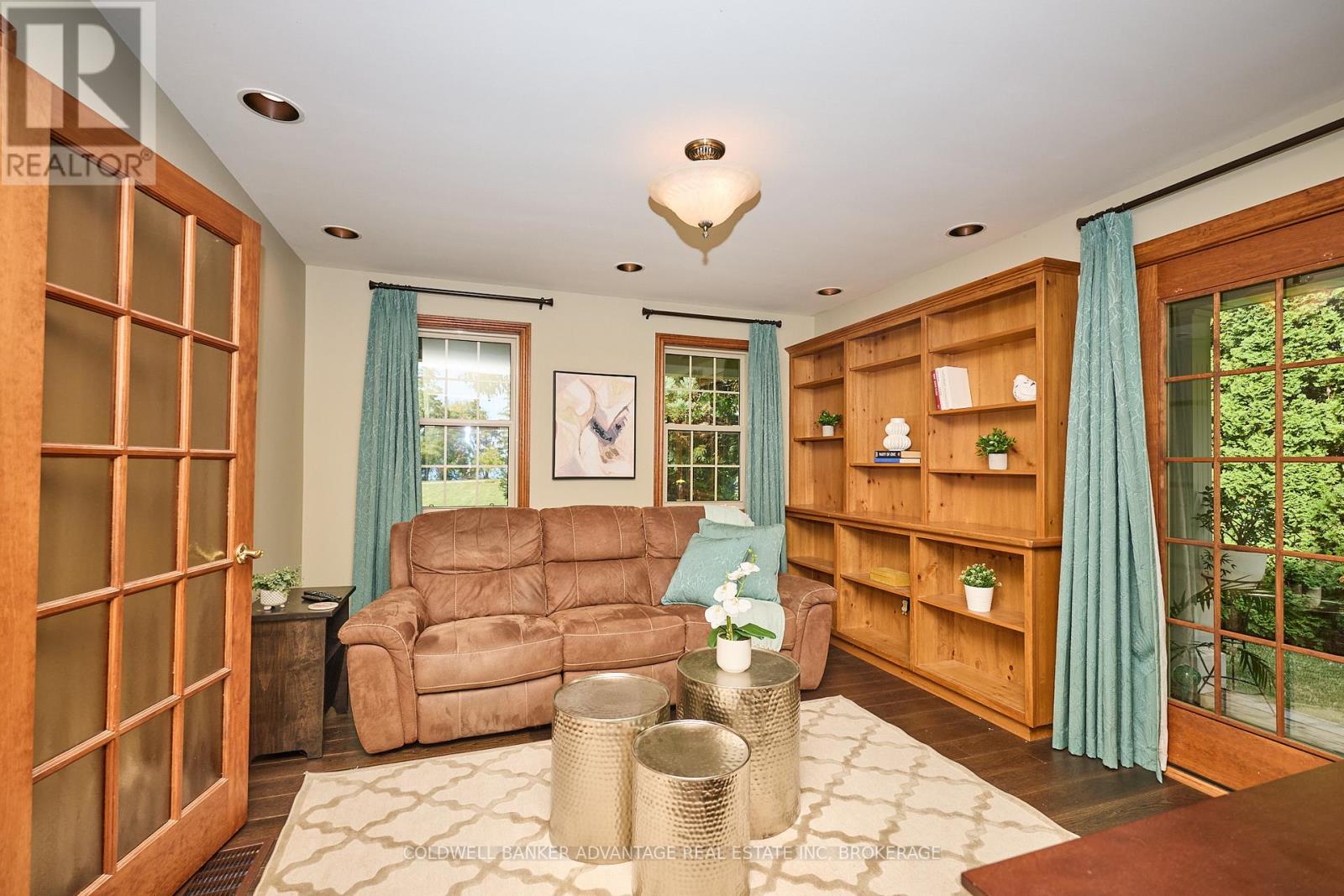 4698 Sandy Cove Drive, Lincoln, Ontario  L0R 1B1 - Photo 14 - X12541808