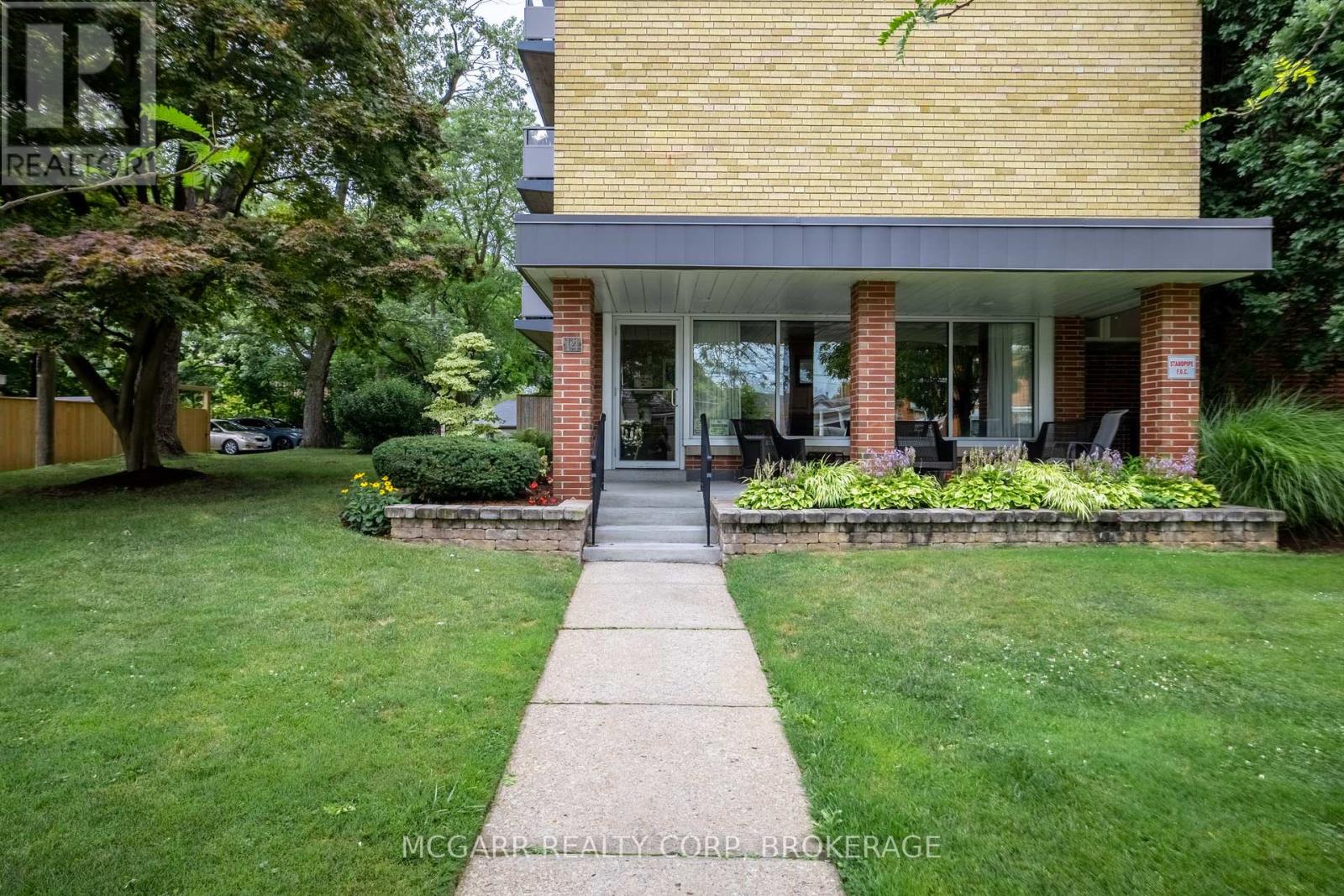 503 - 14 Norris Place, St. Catharines, Ontario  L2R 2W8 - Photo 4 - X12541838