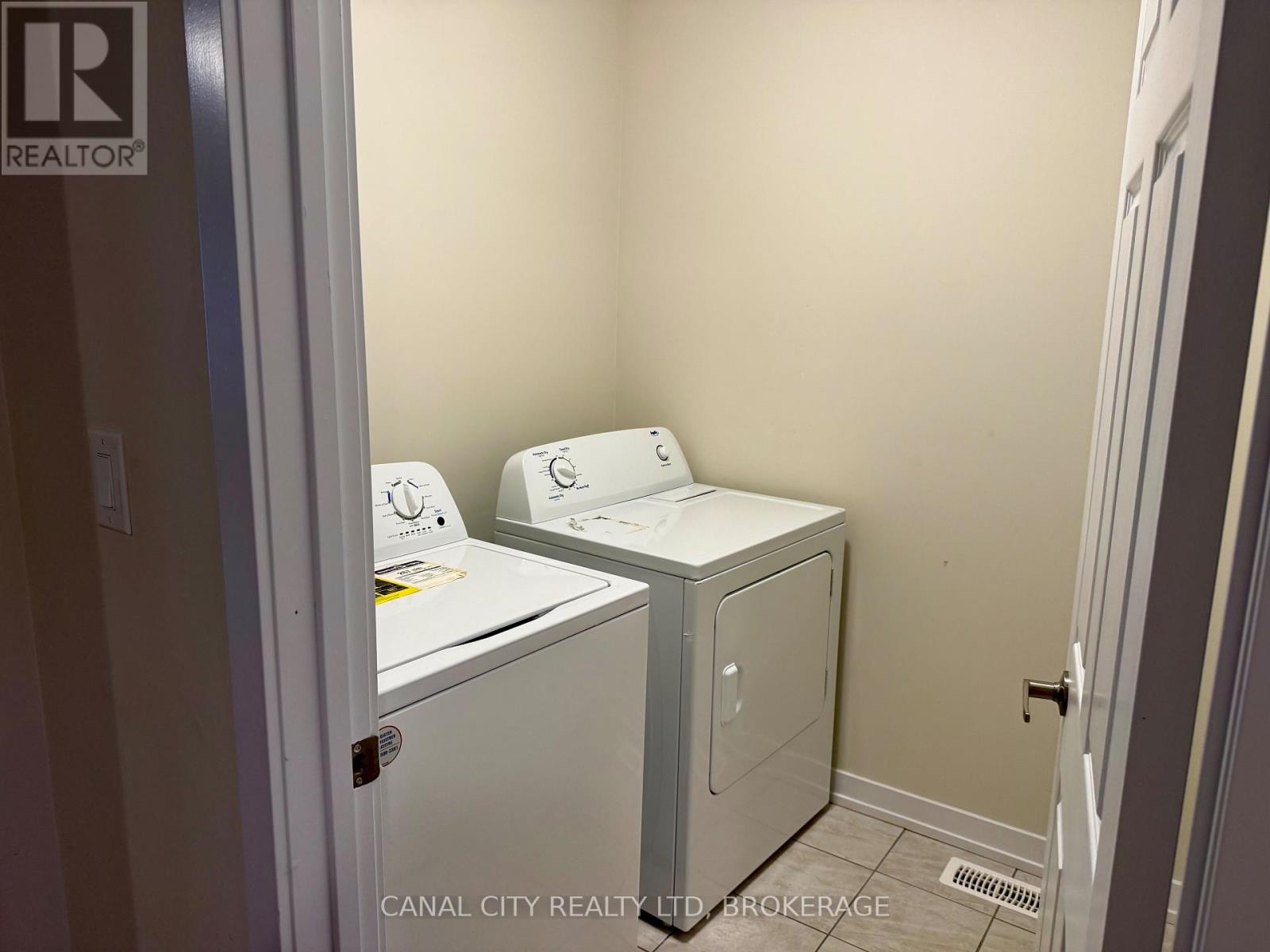 6 Lavender Road, Thorold, Ontario  L3B 5N5 - Photo 16 - X12543950