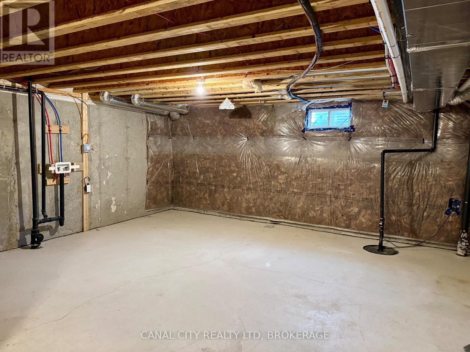 6 Lavender Road, Thorold, Ontario  L3B 5N5 - Photo 25 - X12543950