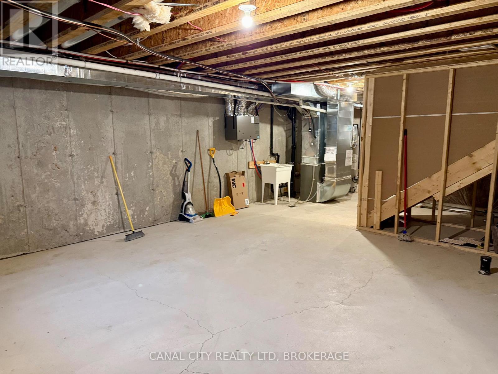 6 Lavender Road, Thorold, Ontario  L3B 5N5 - Photo 27 - X12543950