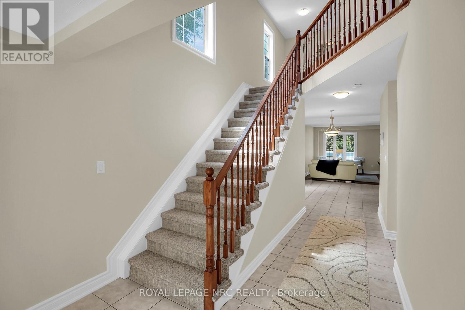 56 Queens Circle, Fort Erie, Ontario  L0S 1B0 - Photo 18 - X12544054