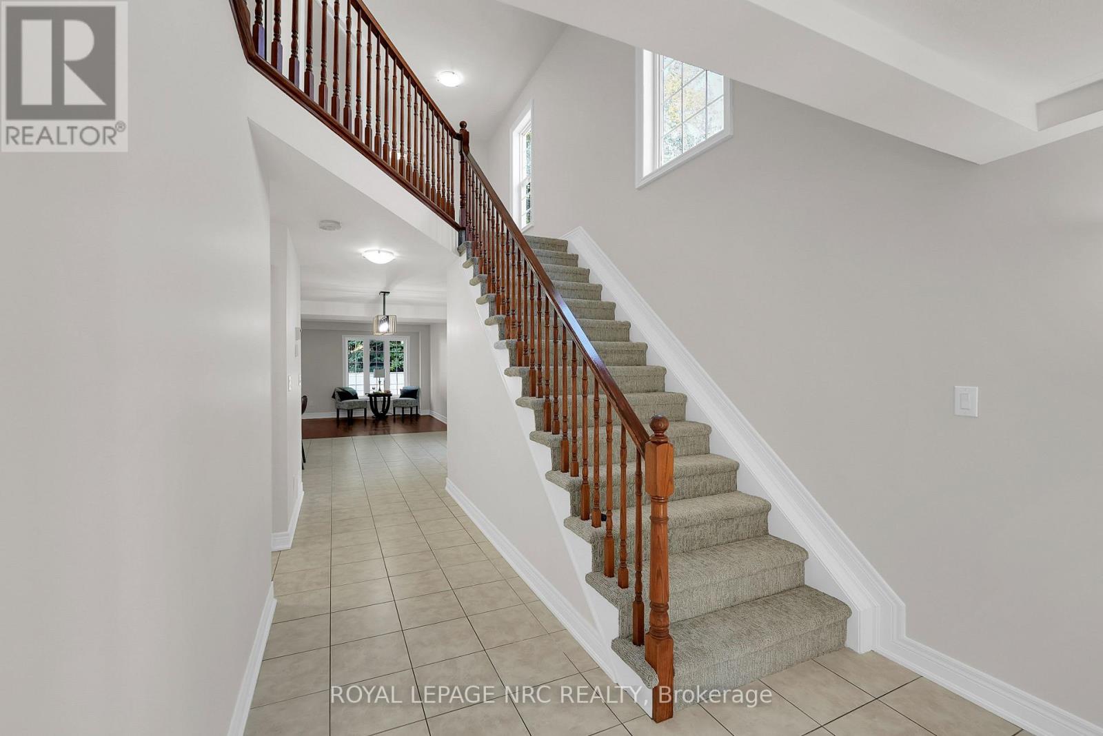 58 Queens Circle, Fort Erie, Ontario  L0S 1B0 - Photo 10 - X12544064