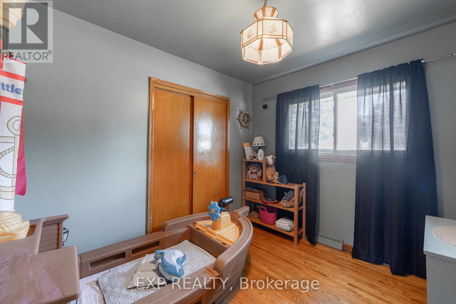 2896 Portage Road, Niagara Falls, Ontario  L2J 2J5 - Photo 20 - X12544140