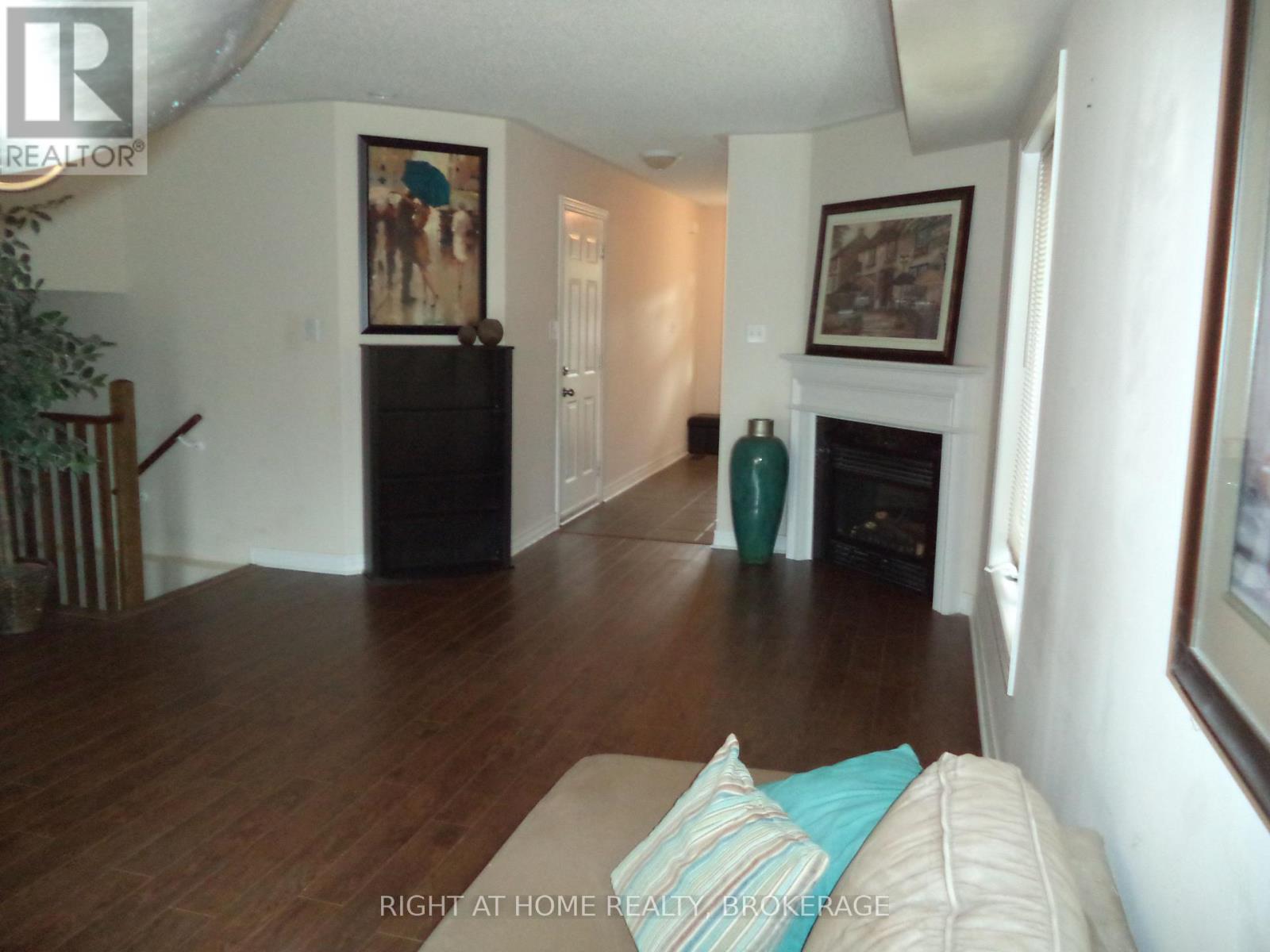 11 Colonel Lyall Street, St. Catharines, Ontario  L2P 0B1 - Photo 11 - X12544336