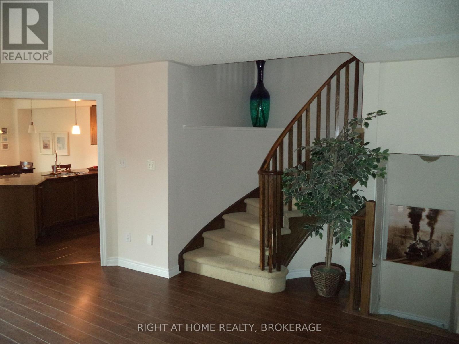 11 Colonel Lyall Street, St. Catharines, Ontario  L2P 0B1 - Photo 12 - X12544336