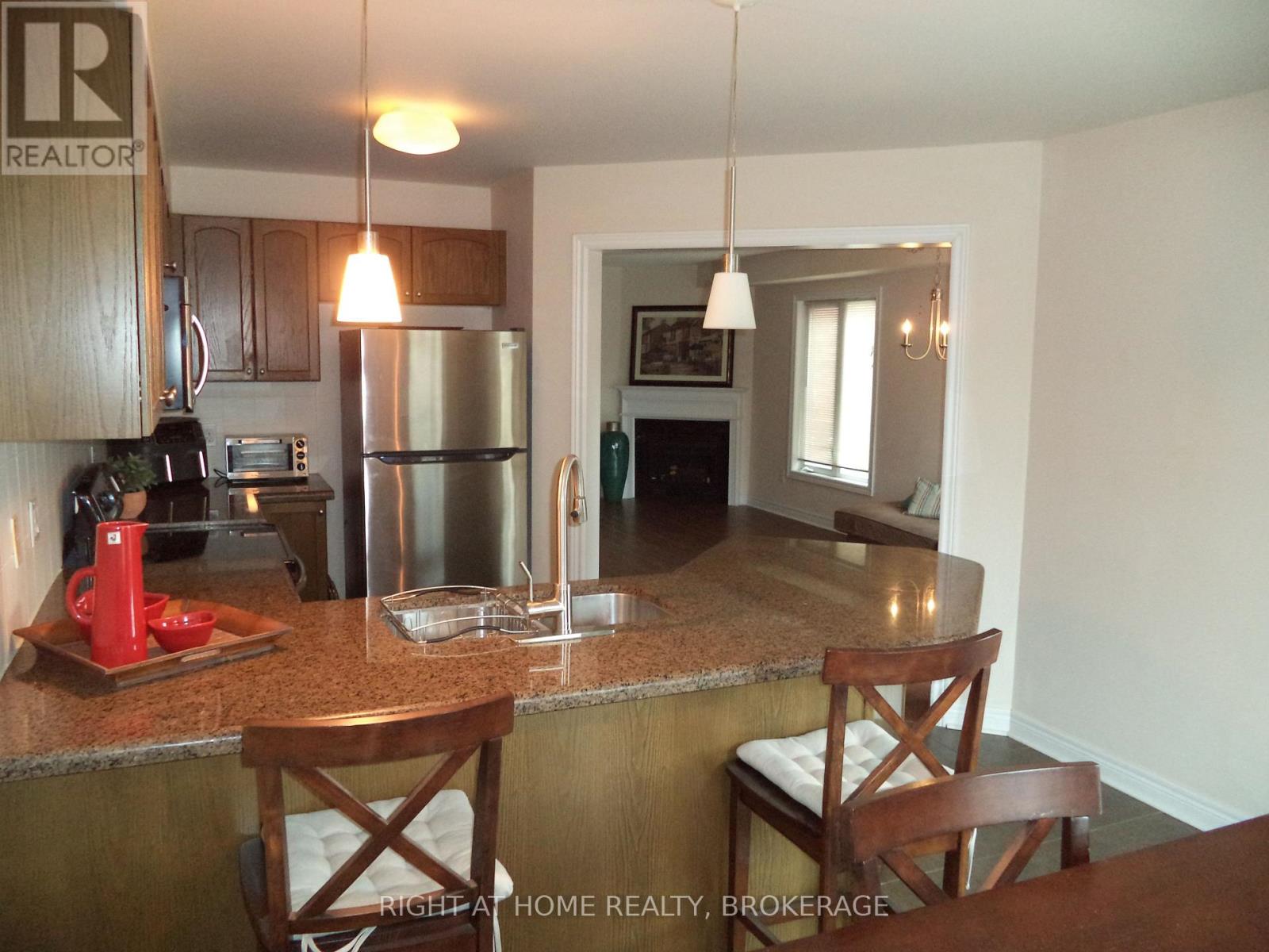 11 Colonel Lyall Street, St. Catharines, Ontario  L2P 0B1 - Photo 15 - X12544336