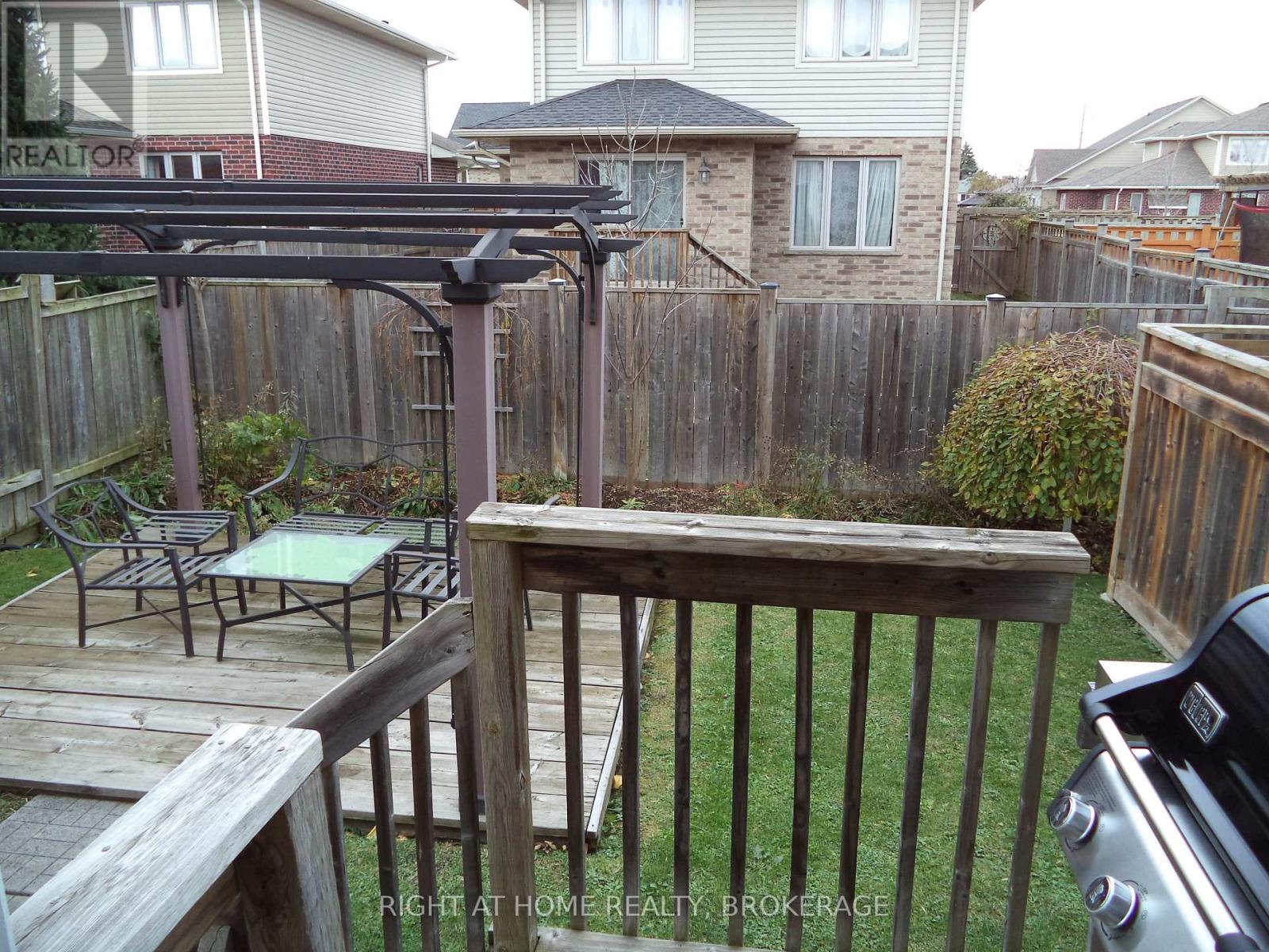 11 Colonel Lyall Street, St. Catharines, Ontario  L2P 0B1 - Photo 36 - X12544336