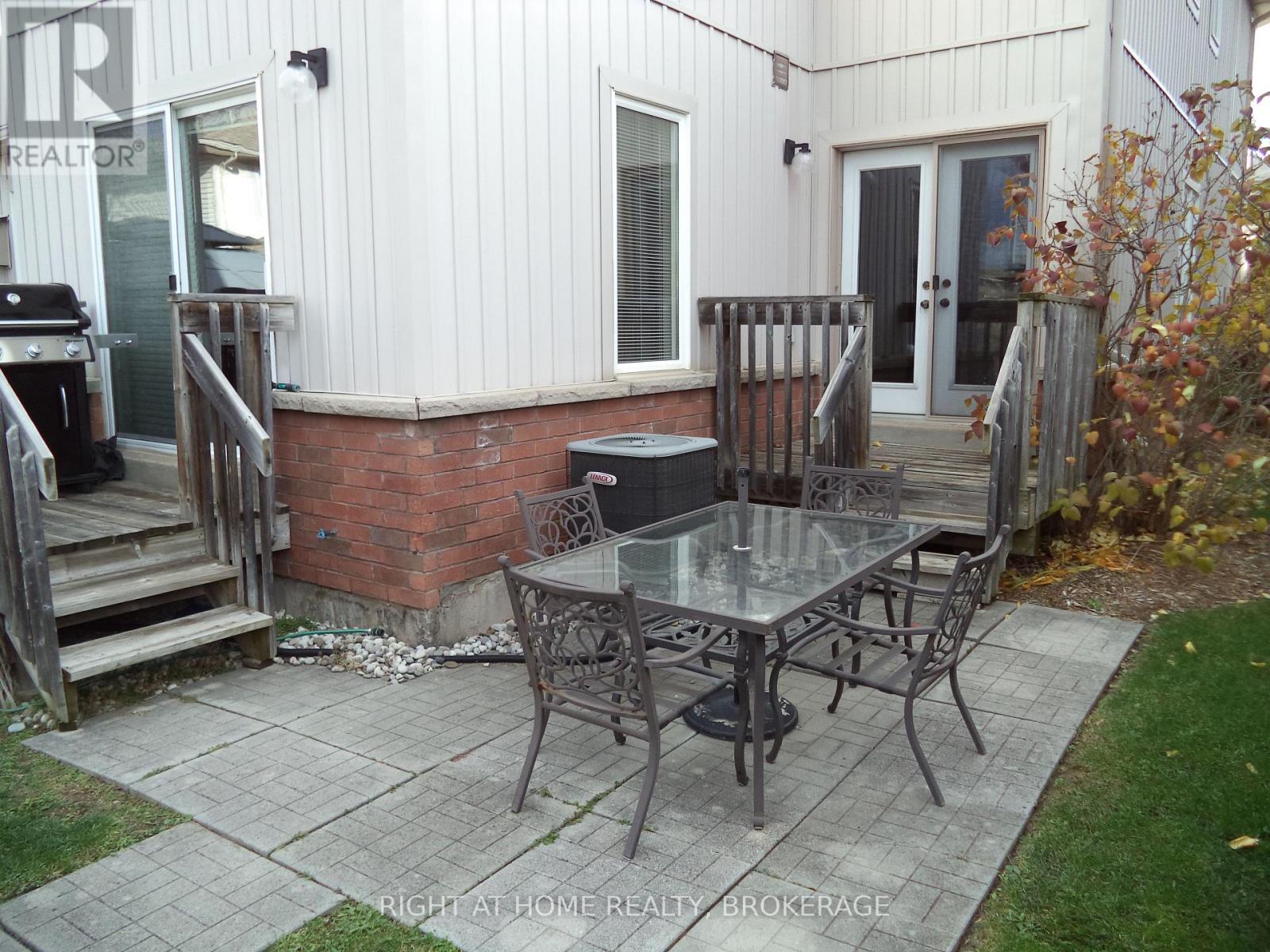 11 Colonel Lyall Street, St. Catharines, Ontario  L2P 0B1 - Photo 38 - X12544336