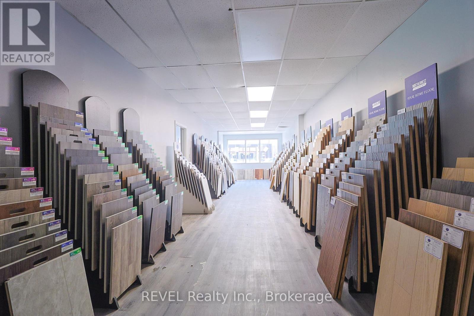 12 East Main Street, Welland, Ontario  L3B 3W3 - Photo 9 - X12544714