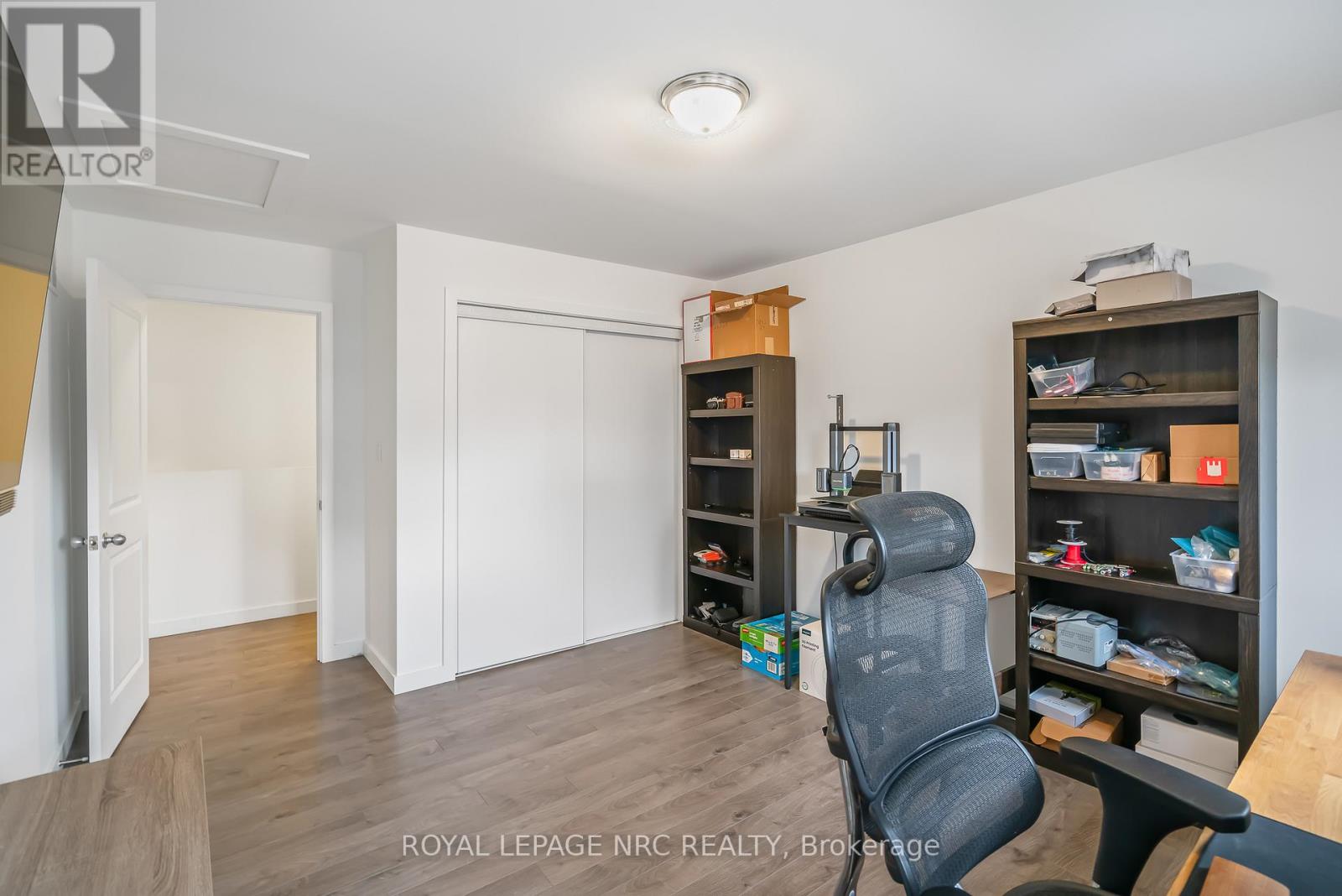 305 Chaffey Street, Welland, Ontario  L3B 0K5 - Photo 20 - X12544810