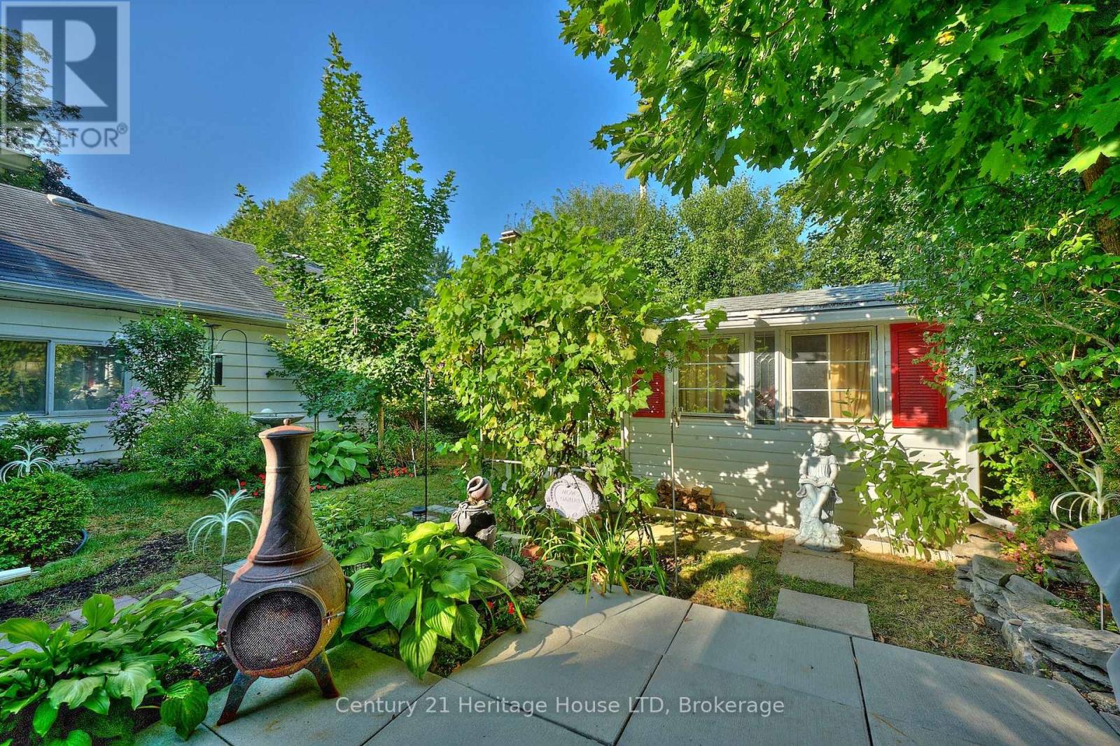 662 Lakeshore Road, Fort Erie, Ontario  L2A 1B9 - Photo 37 - X12545772