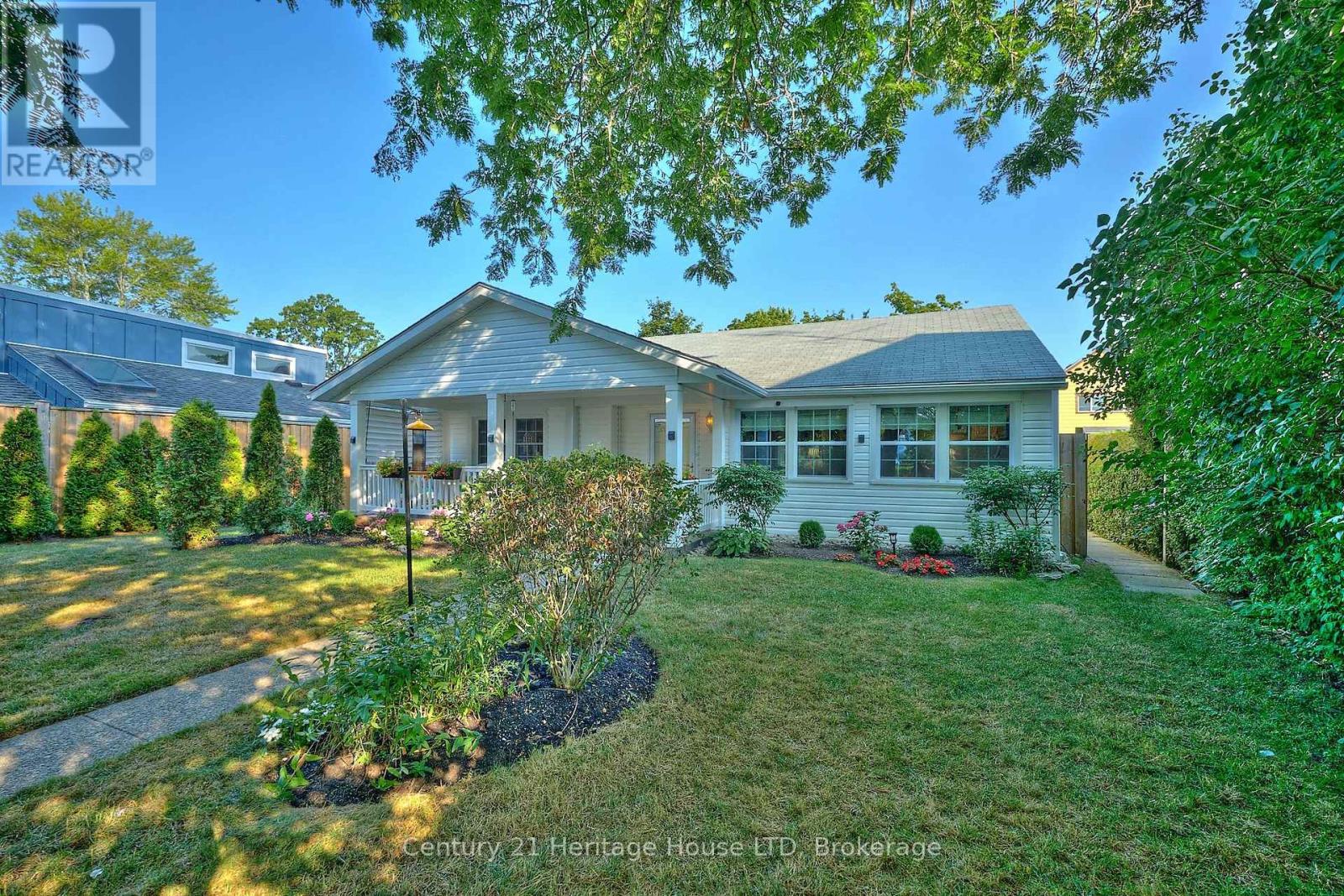 662 Lakeshore Road, Fort Erie, Ontario  L2A 1B9 - Photo 49 - X12545772