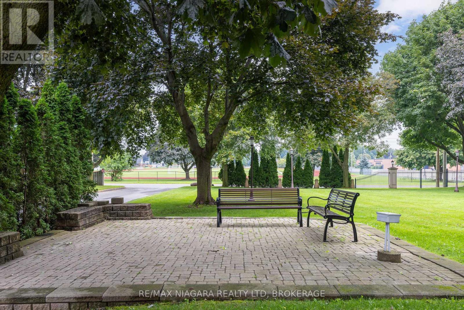 209 - 6390 Huggins Street, Niagara Falls, Ontario  L2J 1H1 - Photo 28 - X12545836