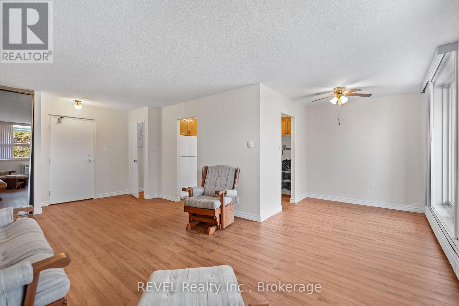 411 - 365 Geneva Street, St. Catharines, Ontario  L2N 5S7 - Photo 13 - X12546372