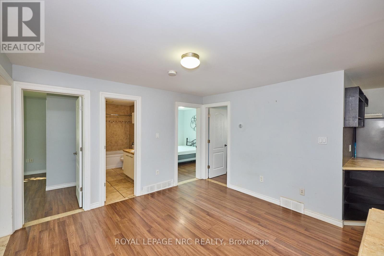 557 Geneva Street, St. Catharines, Ontario  L2N 2J1 - Photo 11 - X12547068