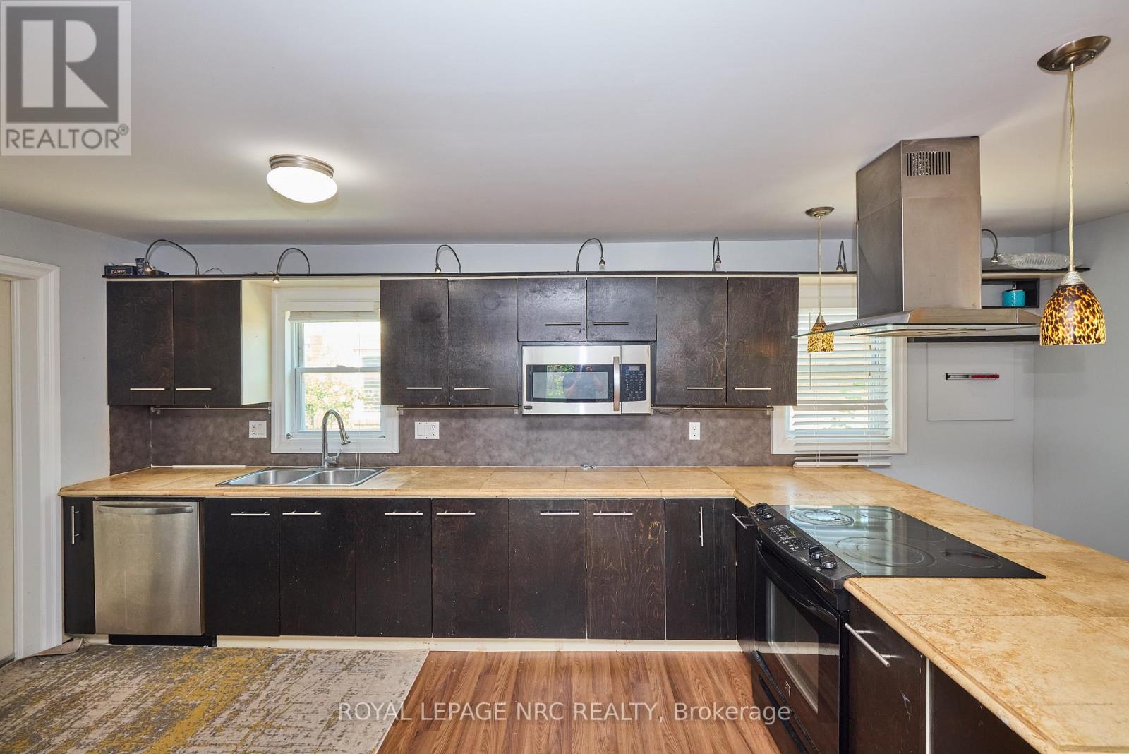 557 Geneva Street, St. Catharines, Ontario  L2N 2J1 - Photo 18 - X12547068