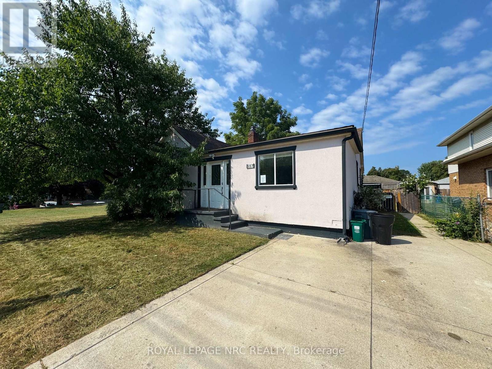 557 Geneva Street, St. Catharines, Ontario  L2N 2J1 - Photo 2 - X12547068