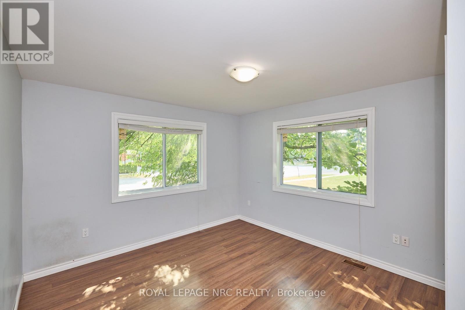 557 Geneva Street, St. Catharines, Ontario  L2N 2J1 - Photo 24 - X12547068