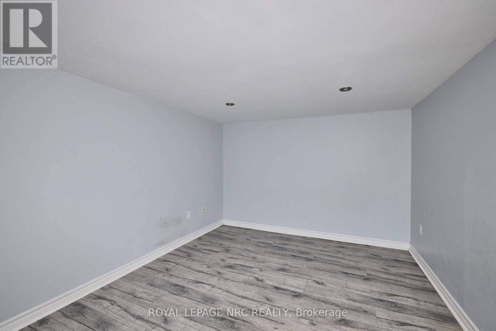 557 Geneva Street, St. Catharines, Ontario  L2N 2J1 - Photo 44 - X12547068