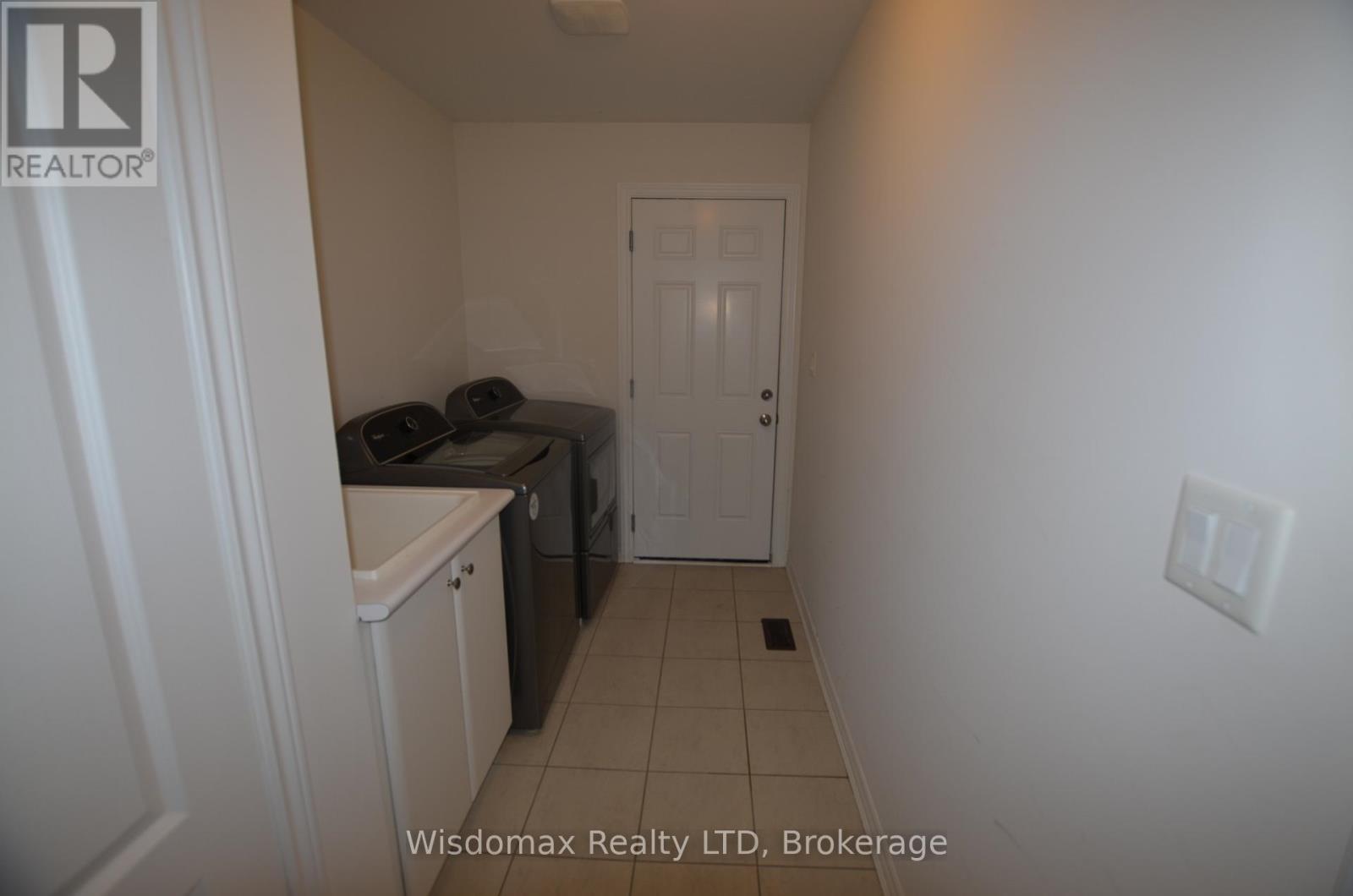 29 Palace Street, Thorold, Ontario  L2V 0J7 - Photo 16 - X12547826