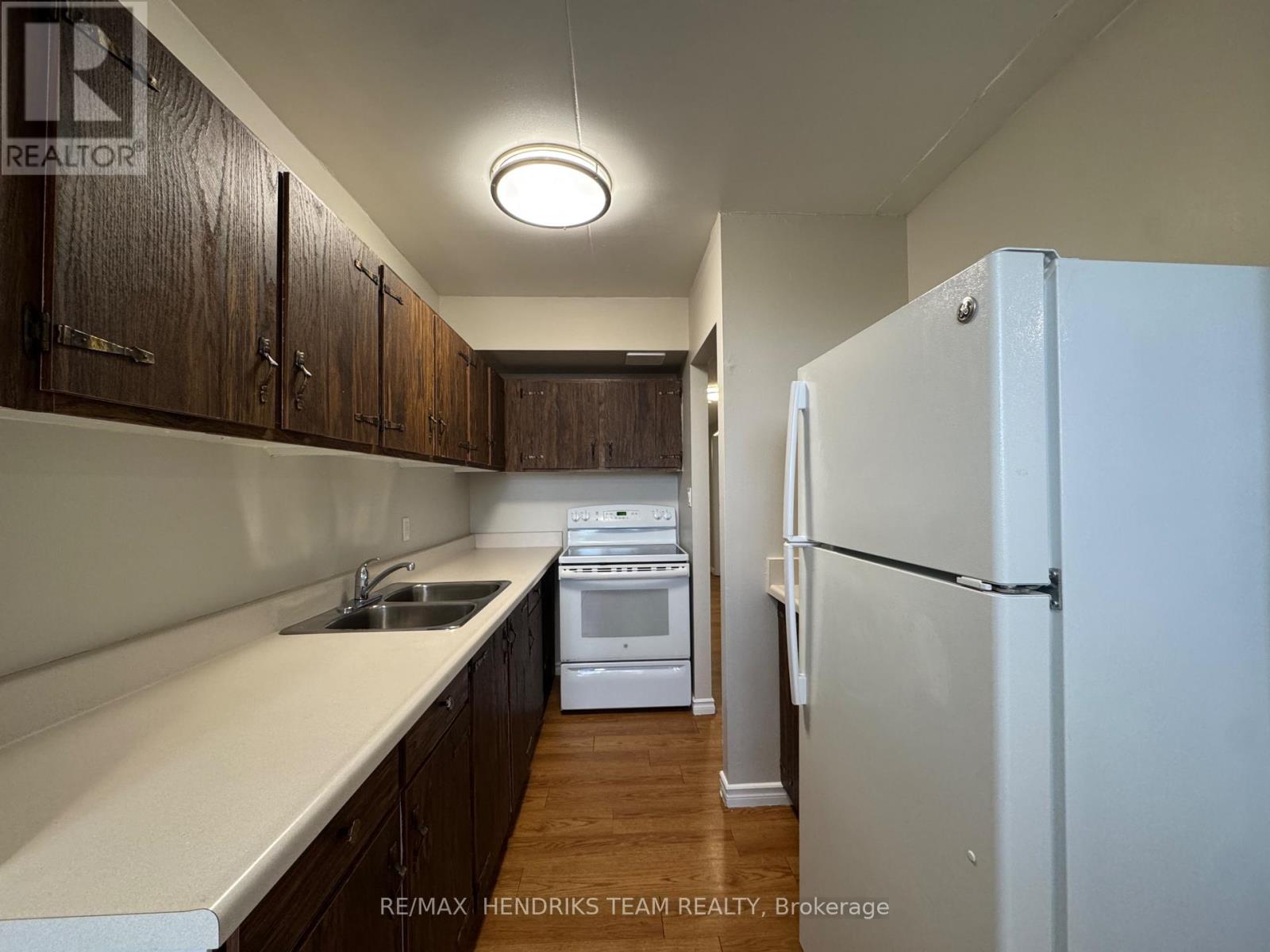 B312 - 80 Rockwood Avenue, St. Catharines, Ontario  L2P 3P2 - Photo 2 - X12548068