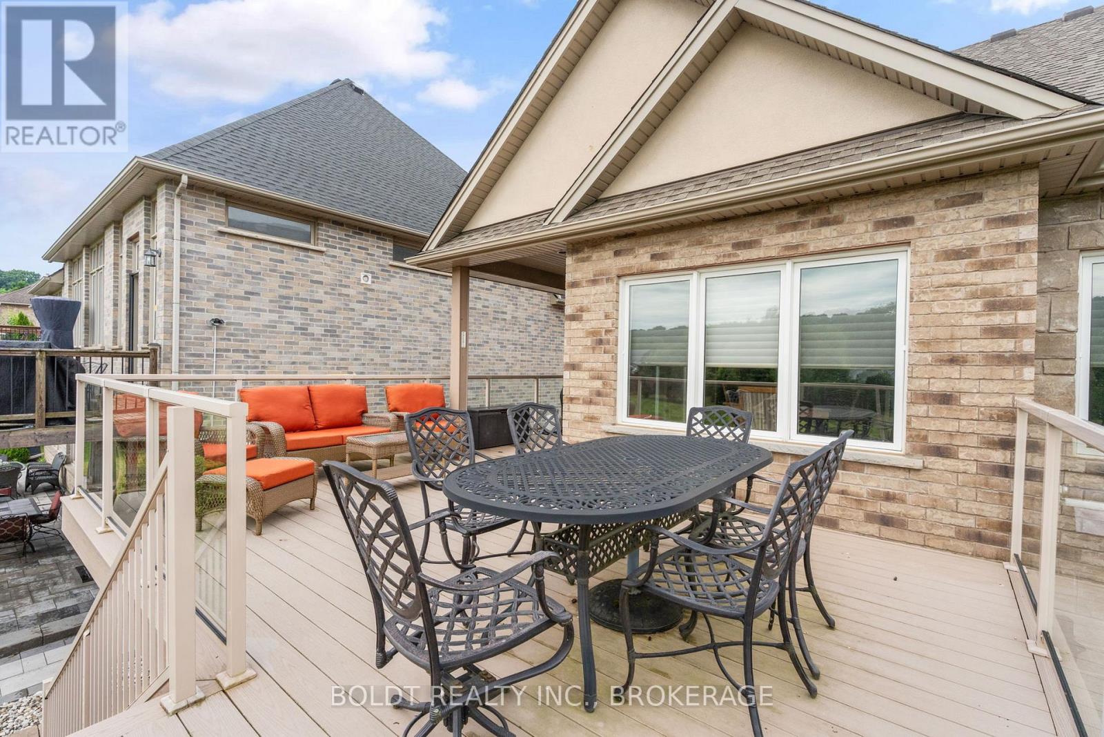 19 Red Haven Drive, Niagara-On-The-Lake, Ontario  L0S 1J0 - Photo 34 - X12549076