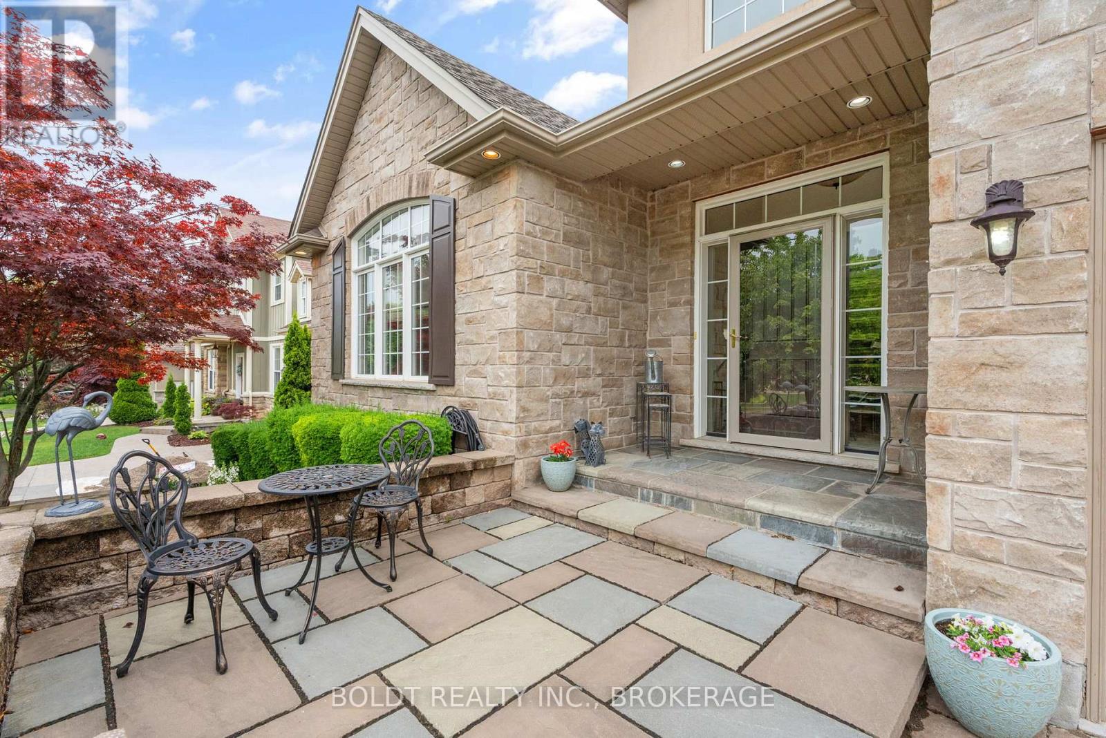 19 Red Haven Drive, Niagara-On-The-Lake, Ontario  L0S 1J0 - Photo 4 - X12549076