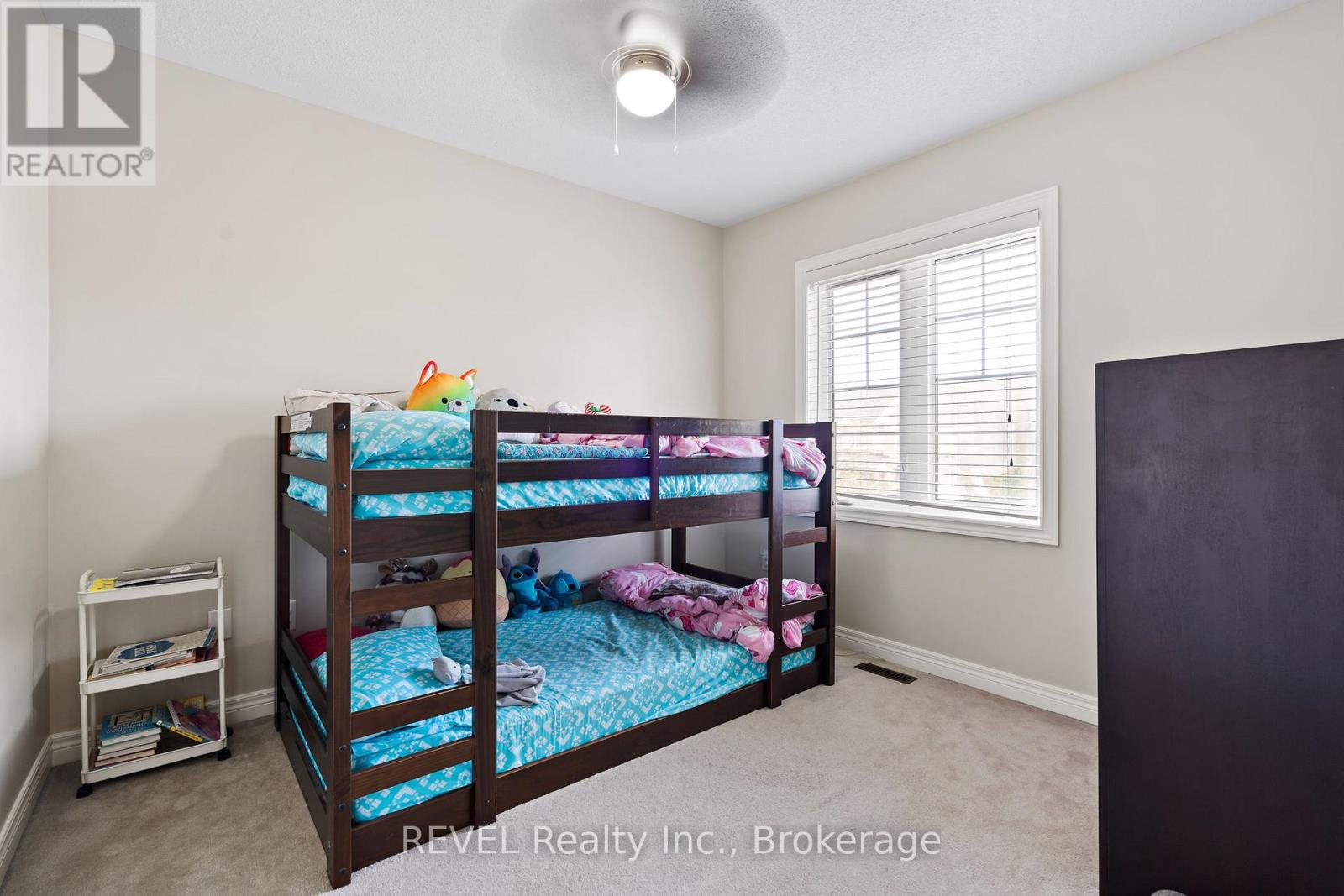 25 Colonel Lyall Street, St. Catharines, Ontario  L2P 0B3 - Photo 20 - X12549150