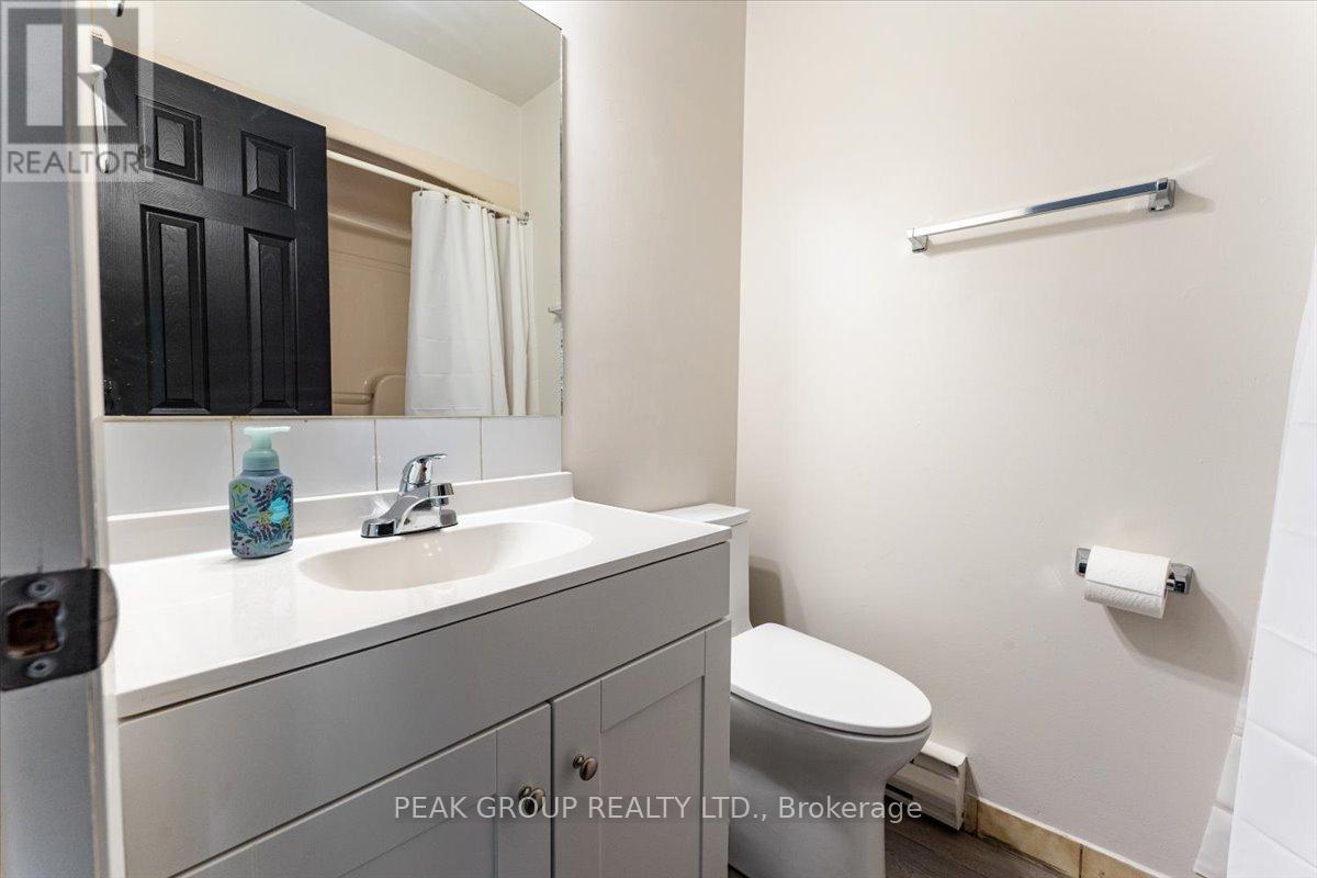 Apartment 2 - 4386 Drummond Road, Niagara Falls, Ontario  L2E 6C3 - Photo 16 - X12552270