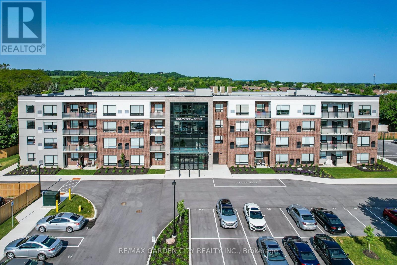 102 - 3998 Victoria Avenue, Lincoln, Ontario  L0R 2C0 - Photo 3 - X12552454