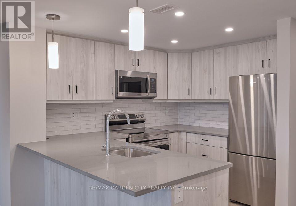 102 - 3998 Victoria Avenue, Lincoln, Ontario  L0R 2C0 - Photo 7 - X12552454