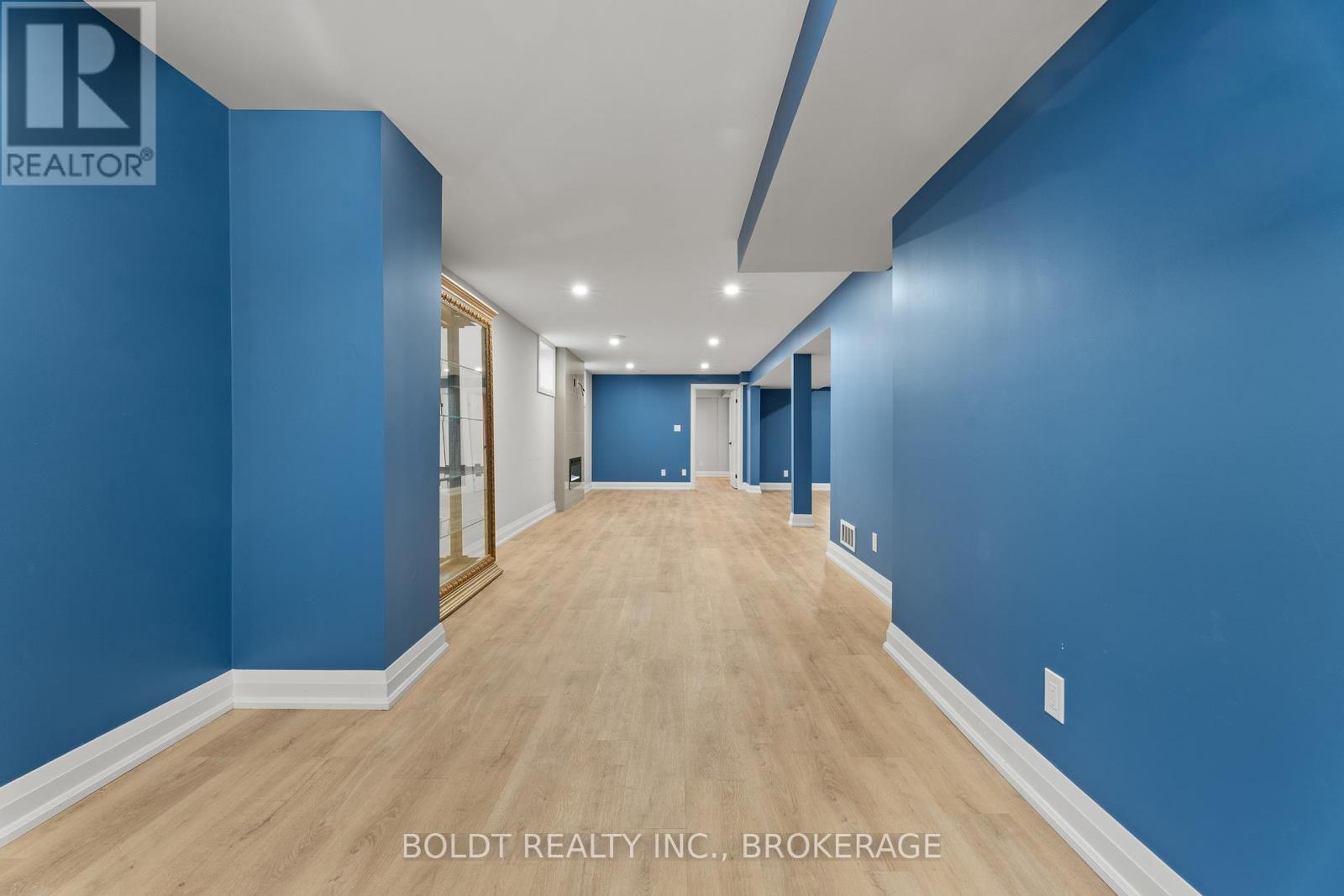 1074b Vansickle Road N, St. Catharines, Ontario  L2S 2X3 - Photo 27 - X12552460