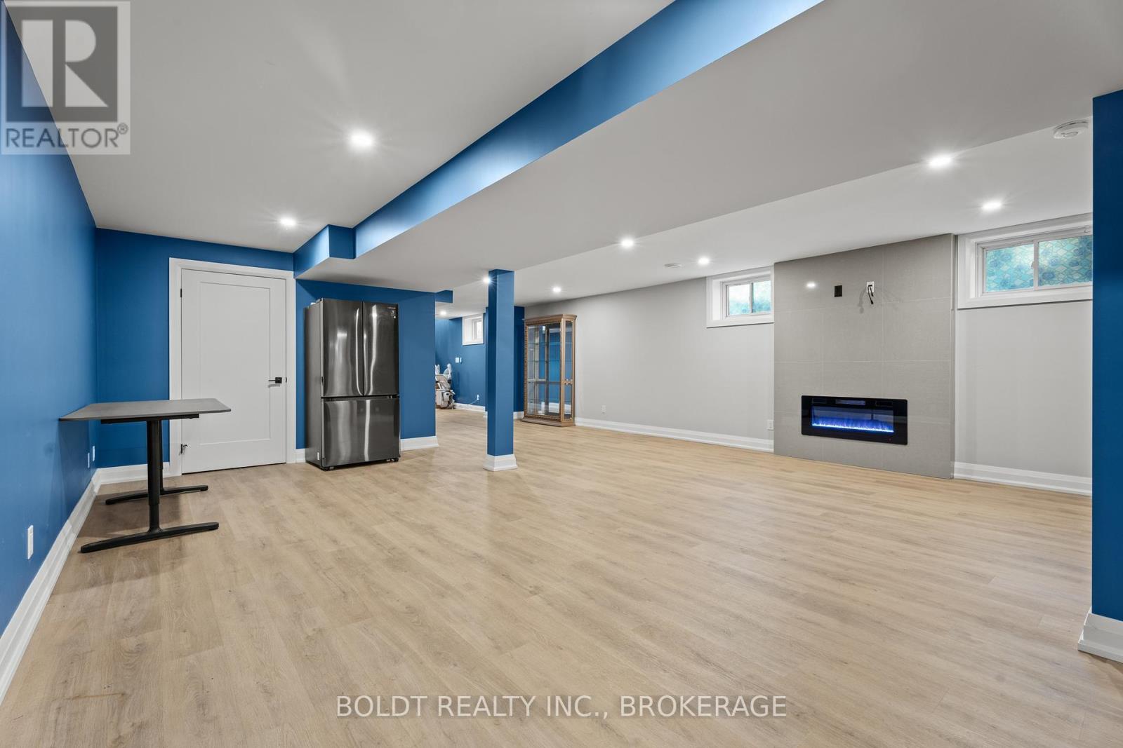 1074b Vansickle Road N, St. Catharines, Ontario  L2S 2X3 - Photo 29 - X12552460